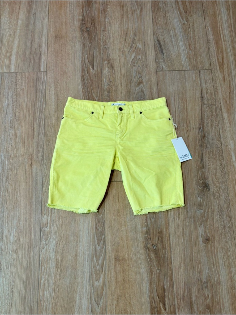 NWT Carve Designs Women’s Yellow Corduroy Shorts